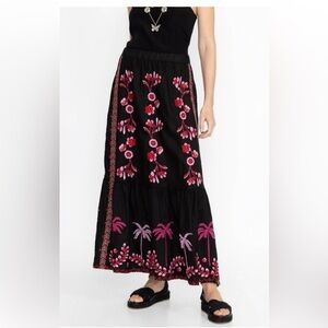 NWT Johnny Was Cassia tiered 100% linen maxi skirt palm tree floral embroidery